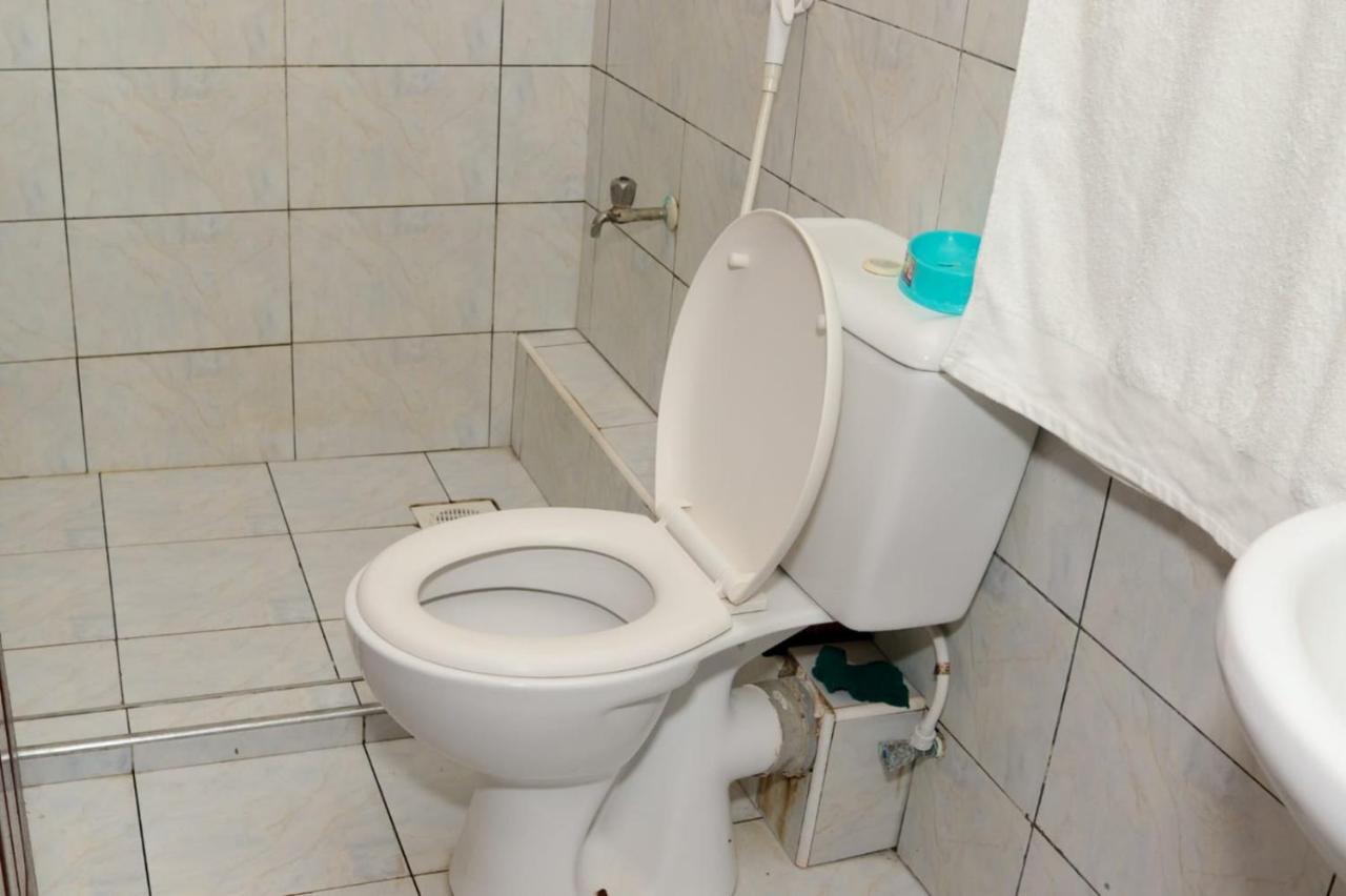 Lux Suites Bamburi Furnished Apartments Εξωτερικό φωτογραφία
