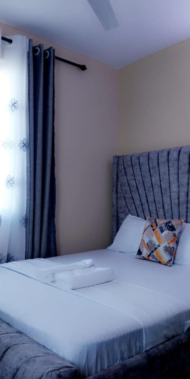 Lux Suites Bamburi Furnished Apartments Εξωτερικό φωτογραφία
