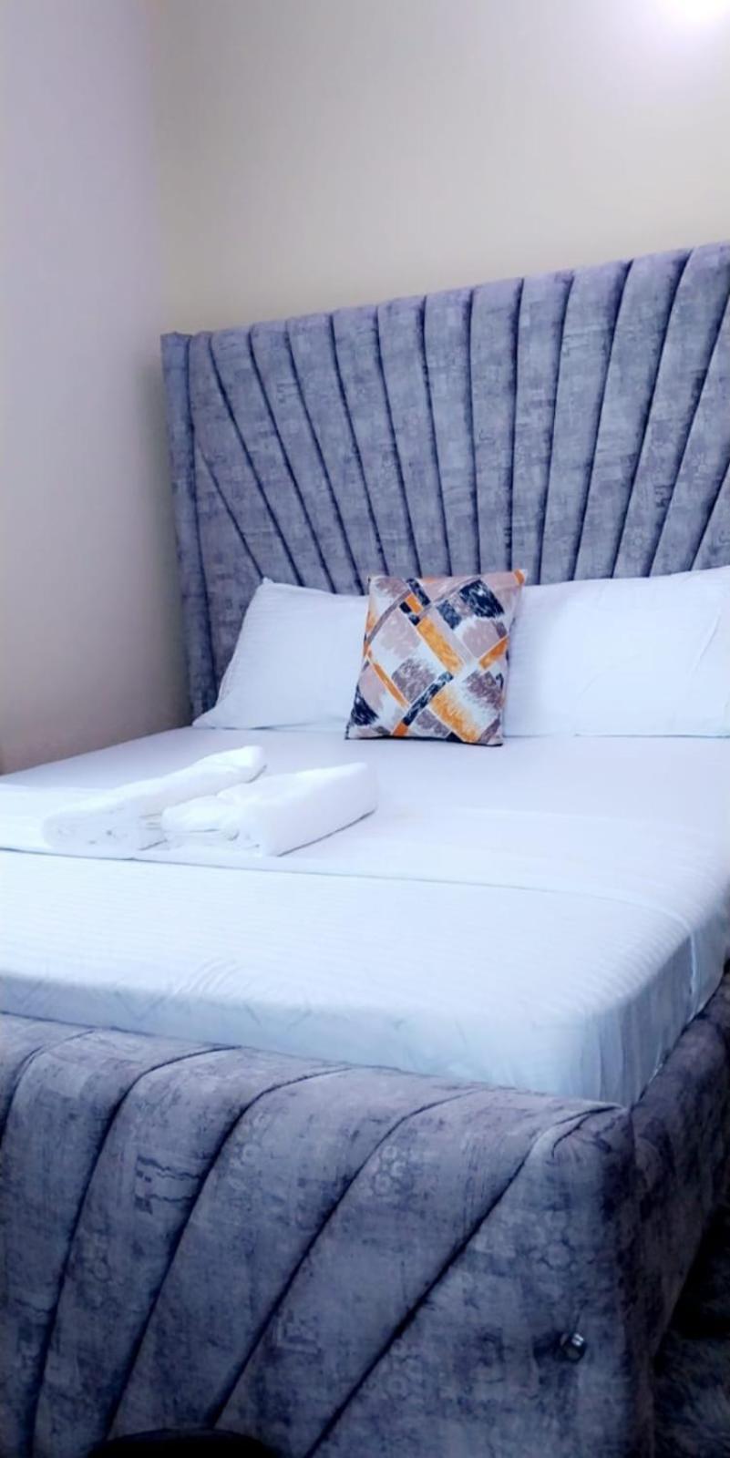 Lux Suites Bamburi Furnished Apartments Εξωτερικό φωτογραφία